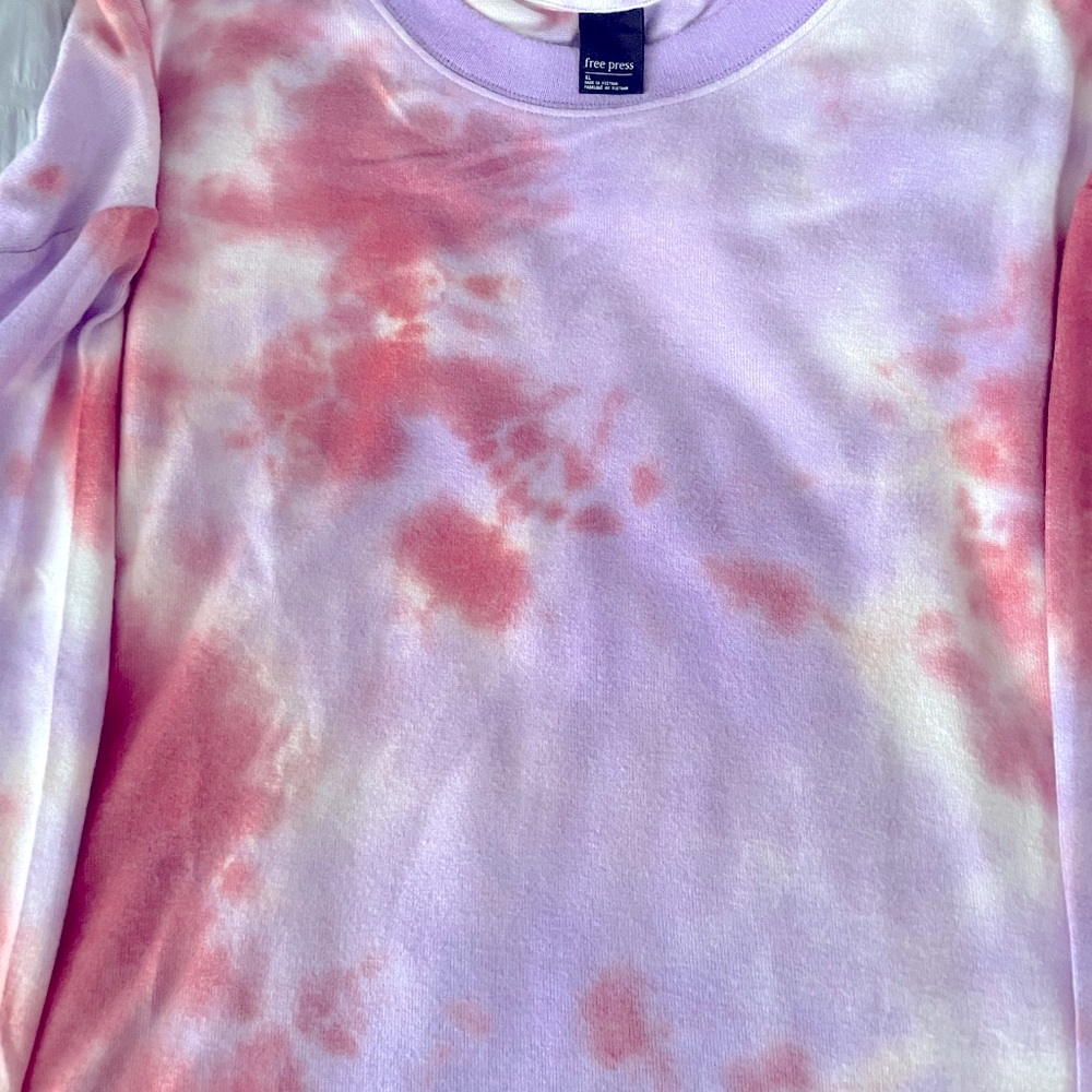 Free Press sweatshirt